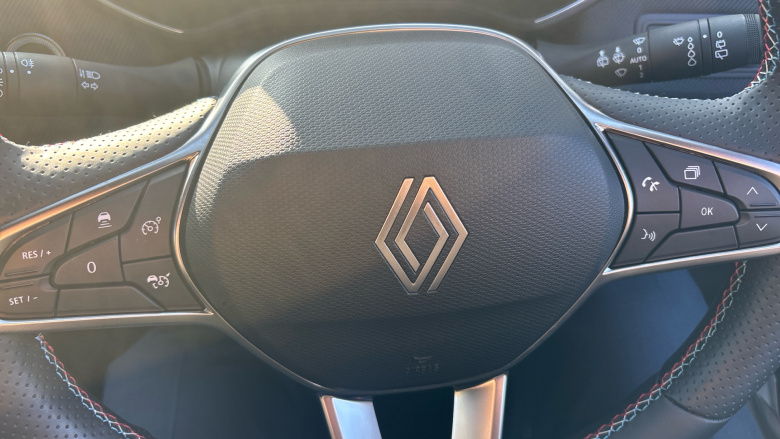 Renault Clio 1.0 TCe 90 Esprit Alpine 5dr Petrol Hatchback